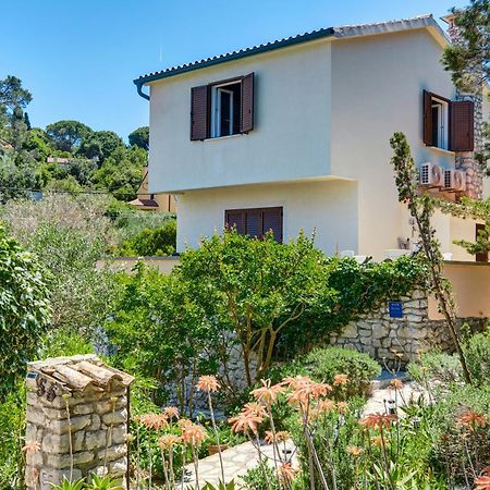 Holiday Home Villa Esperanca Veli Lošinj Exteriér fotografie