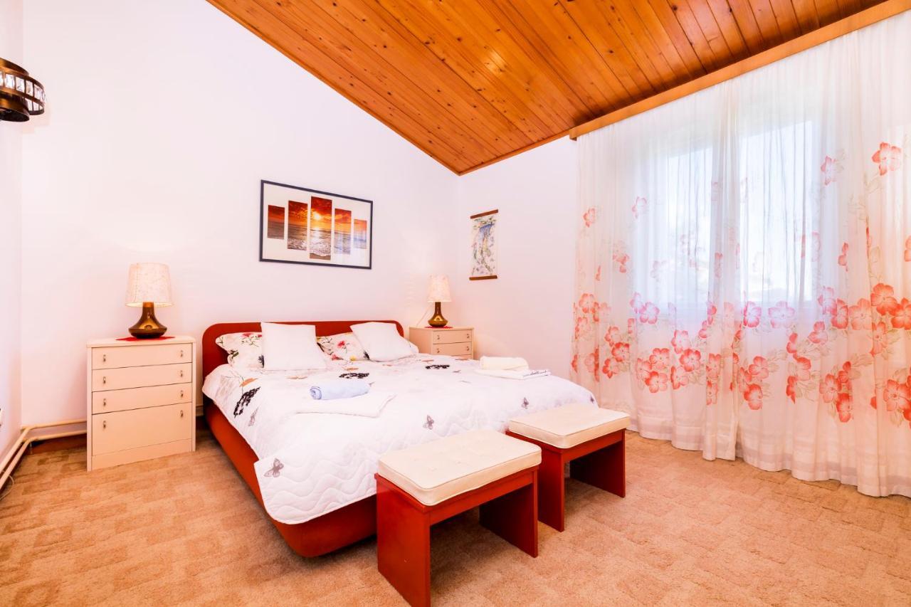 Holiday Home Villa Esperanca Veli Lošinj Exteriér fotografie
