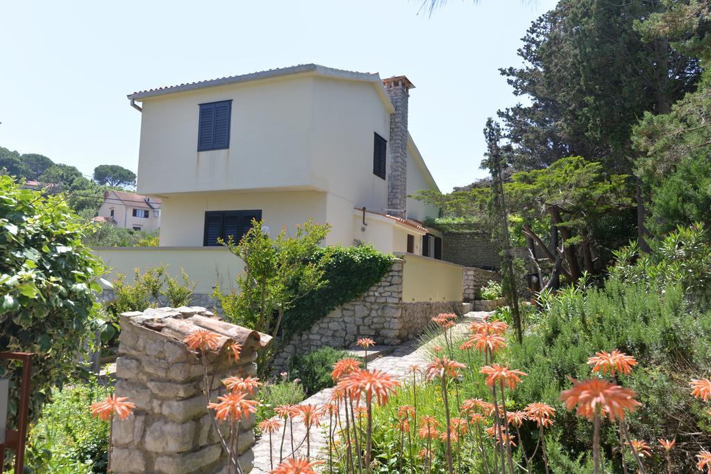 Holiday Home Villa Esperanca Veli Lošinj Exteriér fotografie
